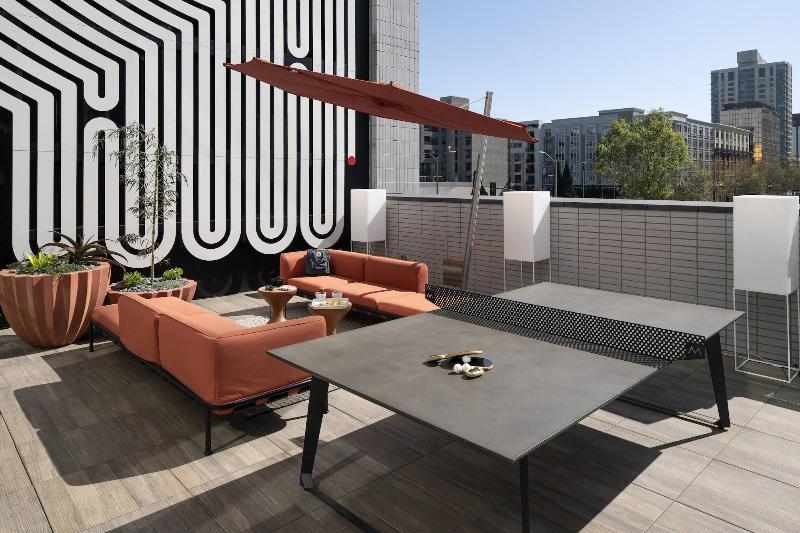 בית מלון כפרי Moxy Oakland Uptown