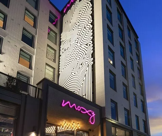 ホテル Moxy Oakland Uptown