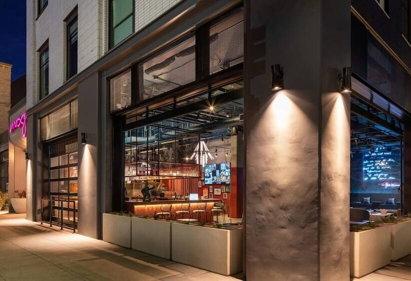 בית מלון כפרי Moxy Oakland Uptown