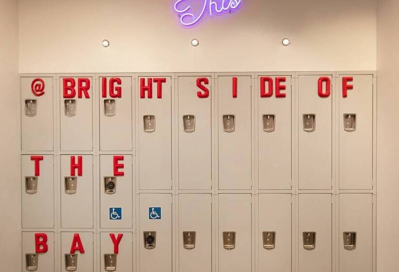 בית מלון כפרי Moxy Oakland Uptown