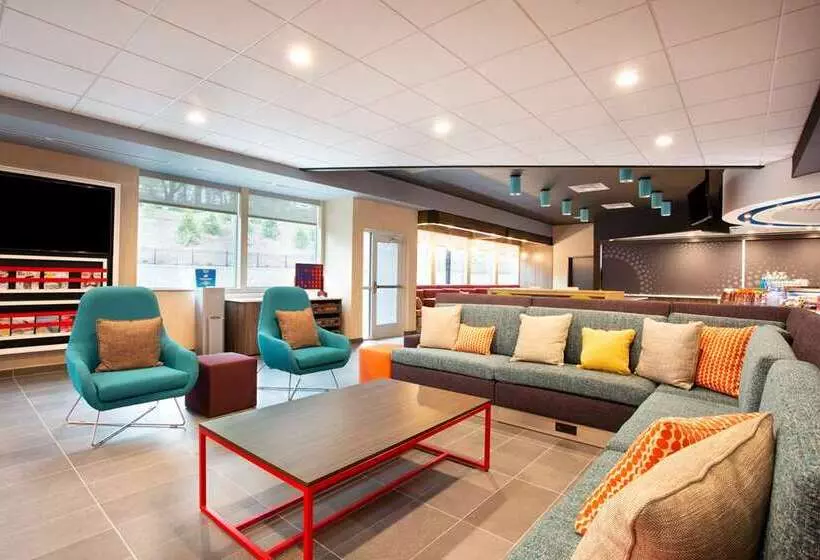 ホテル Tru By Hilton Asheville Blue Ridge Parkway