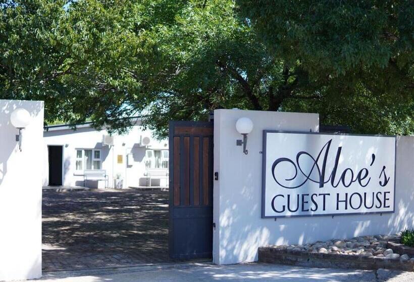 פנסיון Aloes Guest House 62 On Meintjies