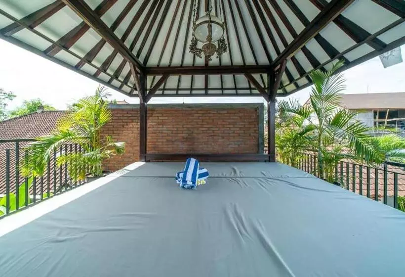 پانسیون Euforia Guest House