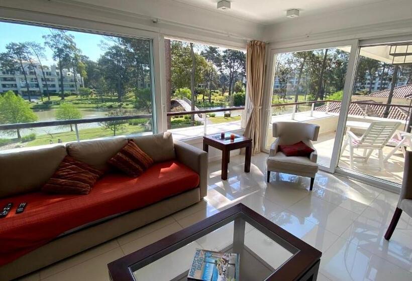 Solanas Green Park Apartamento Penthouse 2 Pisos, Vista Al Lago En Esquina