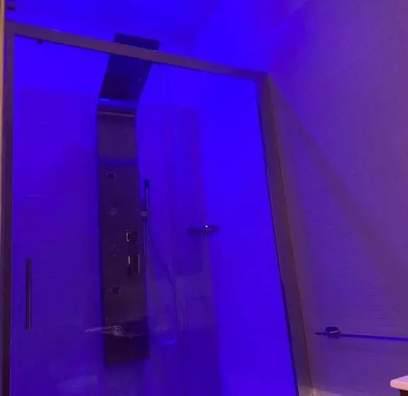 تختخواب و صبحانه Le Origini Rooms&suite