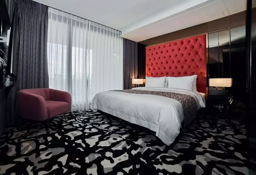 Best Louis Hamilton Hotel West Busan