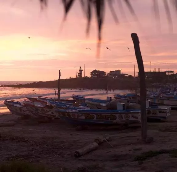 Hotelli Free Spirit Ecuador, Puerto Engabao