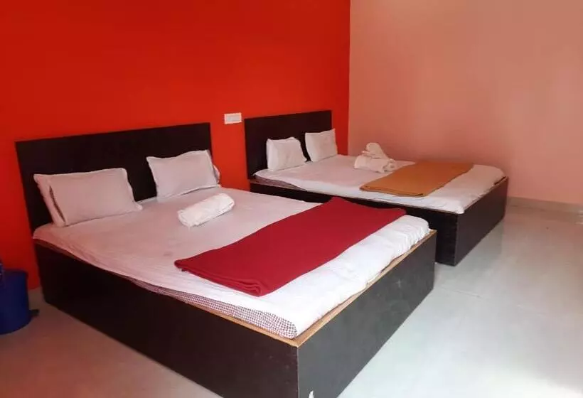 Hotelli Nisarg Lodging And Restaurant