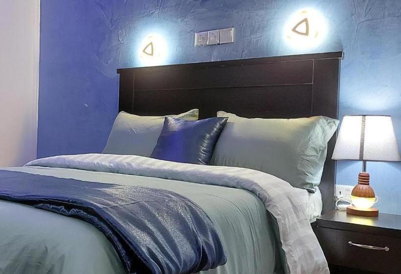 هتل Peace Media S Gwarimpa