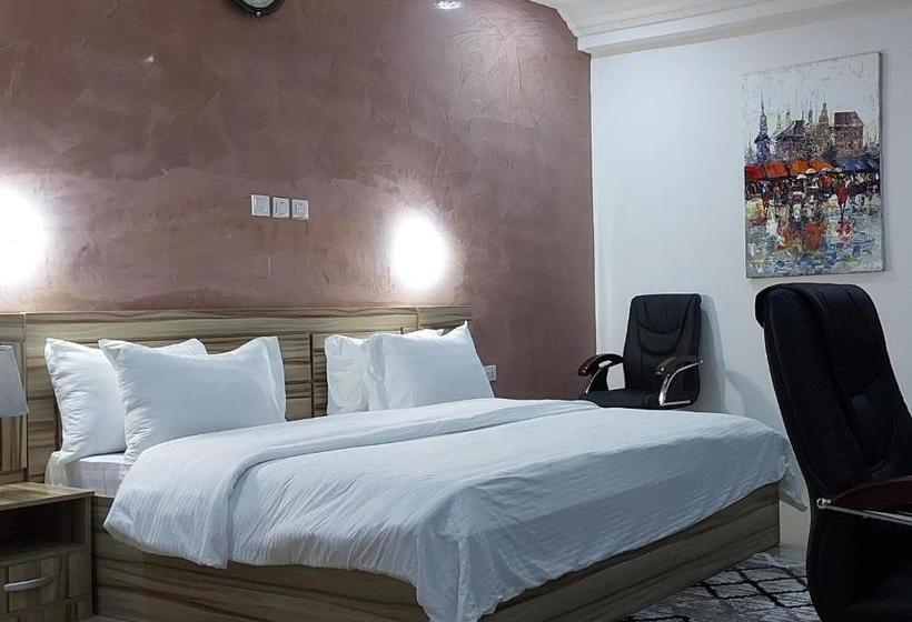 هتل Peace Media S Gwarimpa