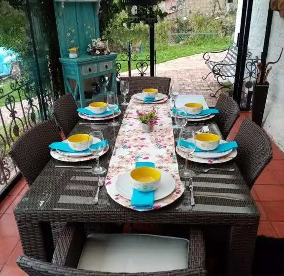 Majatalo La Sarita, Hospedaje Rural