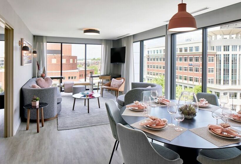 Ac Hotel By Marriott Greenville