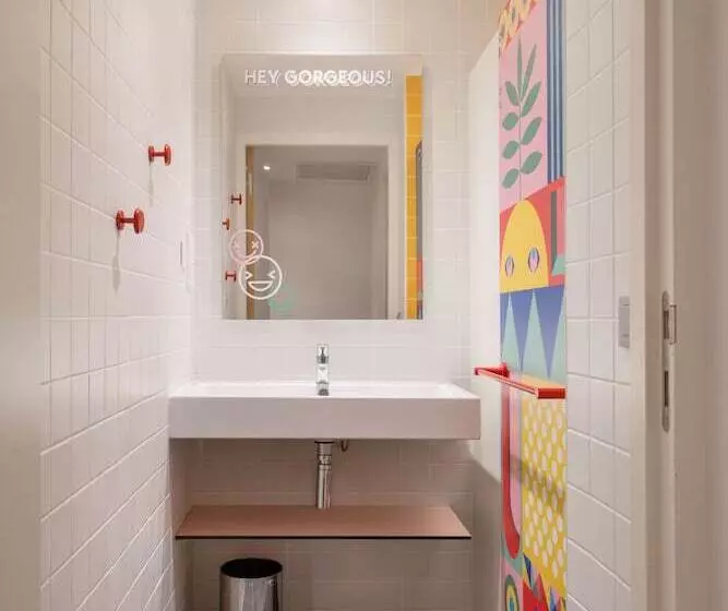 Hotelli Auberge De Jeunesse Hosho Paris Sud   Porte D Italie