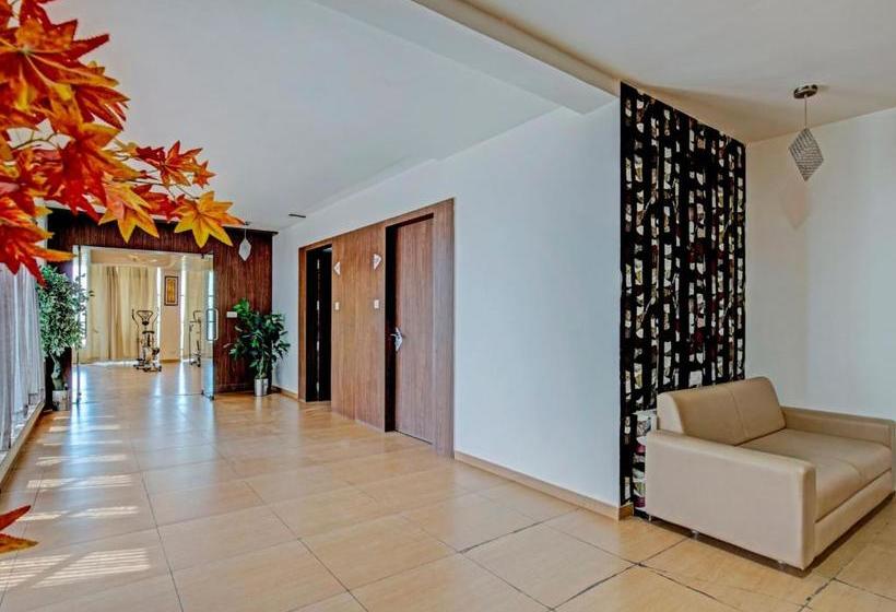 酒店 Capital O76267 The Grand Imperial Restaurant &