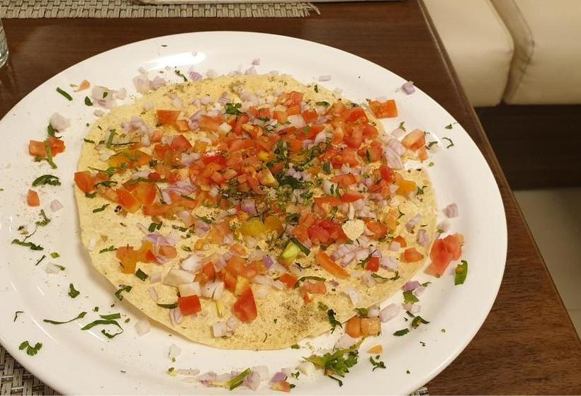 酒店 Capital O76267 The Grand Imperial Restaurant &