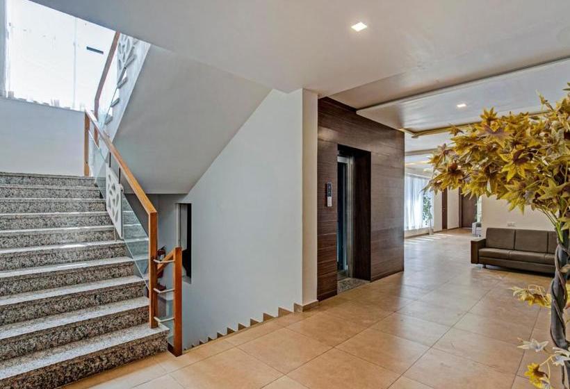 酒店 Capital O76267 The Grand Imperial Restaurant &