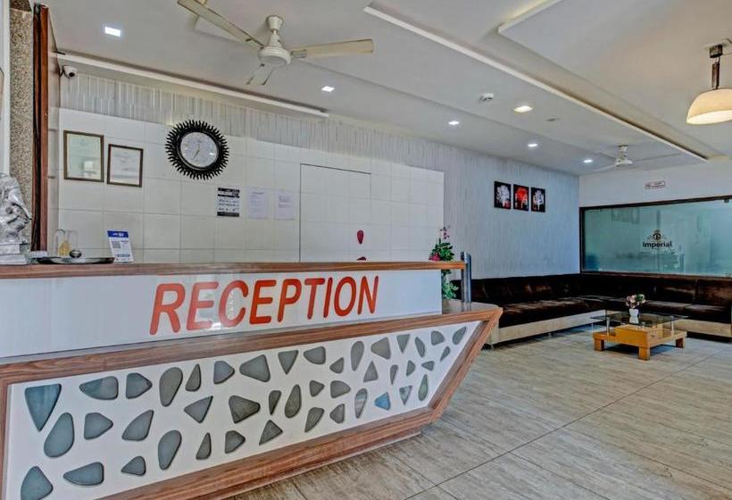 酒店 Capital O76267 The Grand Imperial Restaurant &