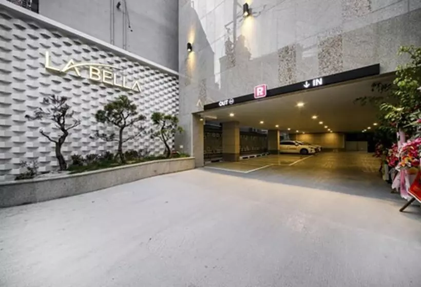 Daegu Dongseongro Hotel Labella
