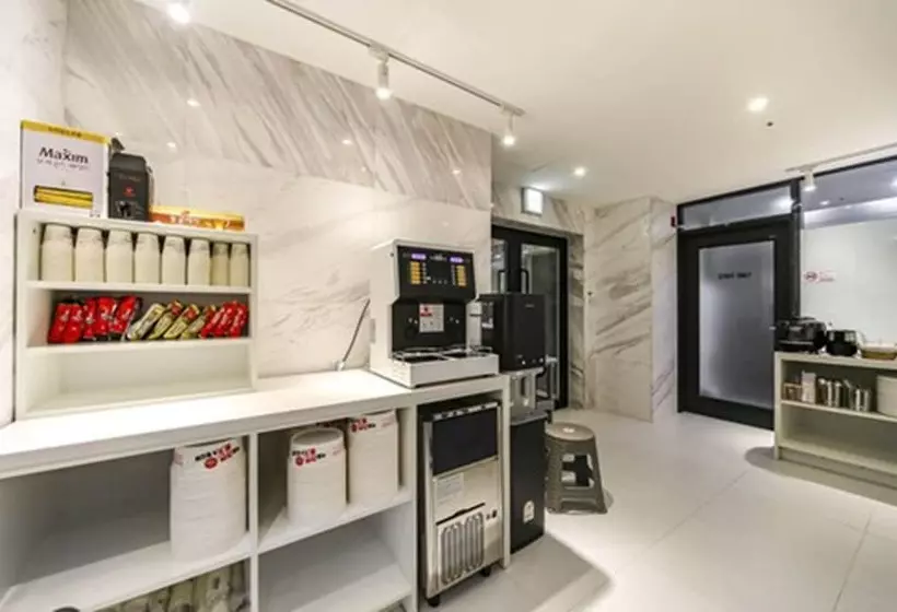 Daegu Dongseongro Hotel Labella
