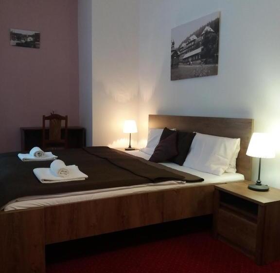 בית מלון כפרי Džbán