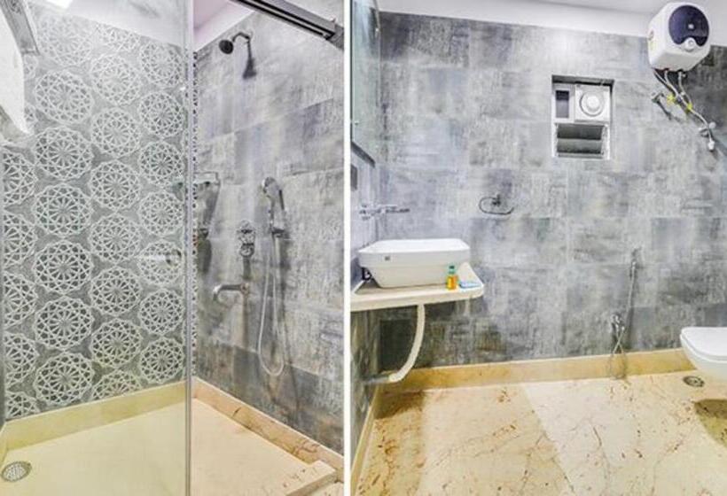 Отель Treebo Orion Crystal