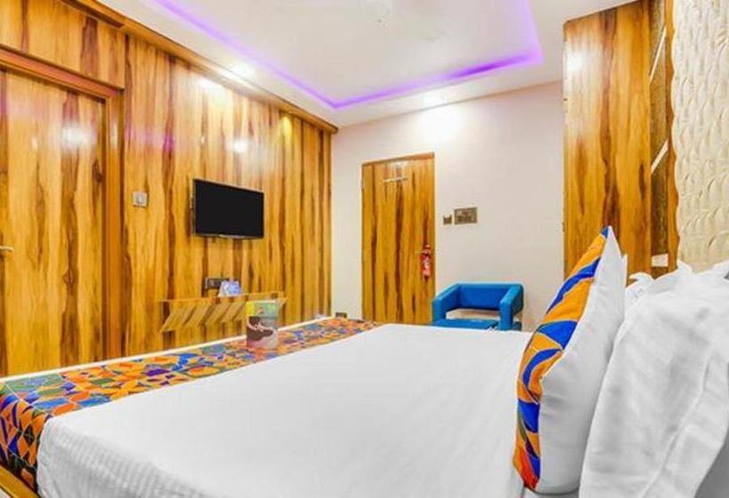 Отель Treebo Orion Crystal