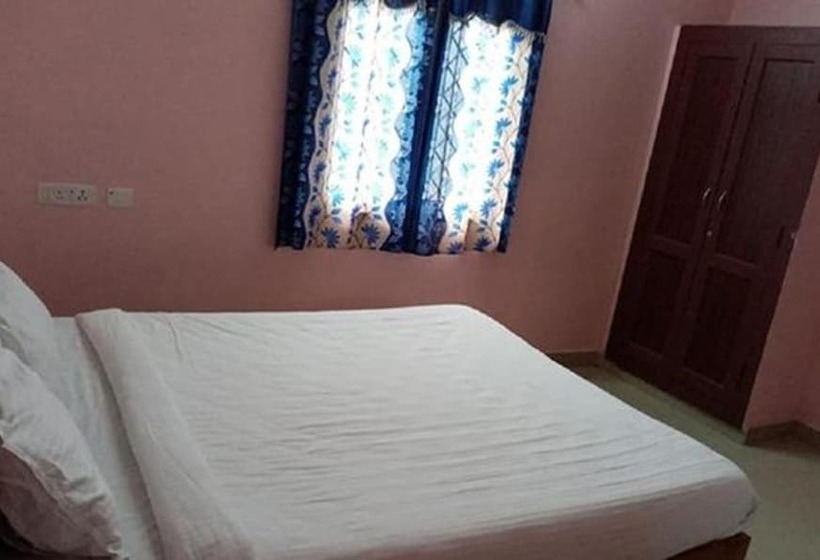 Hotel Fabexpress Corner Stone