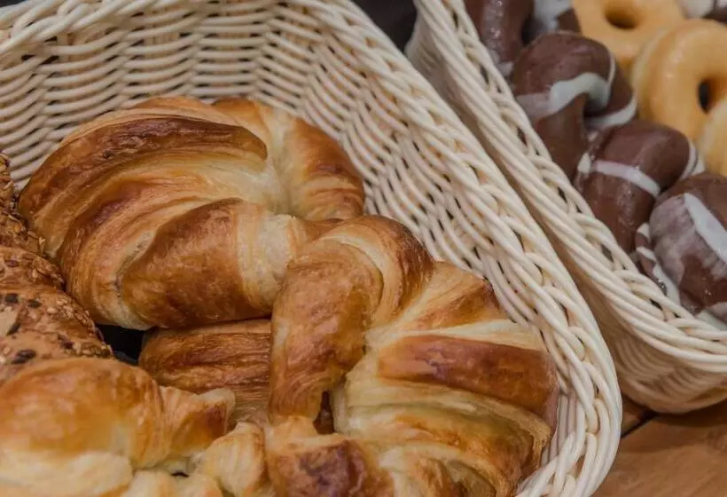 ホテル Olot Centre