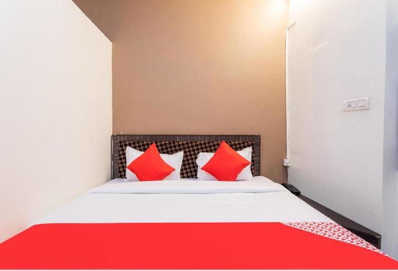 בית מלון כפרי Oyo 30888  Mahadev