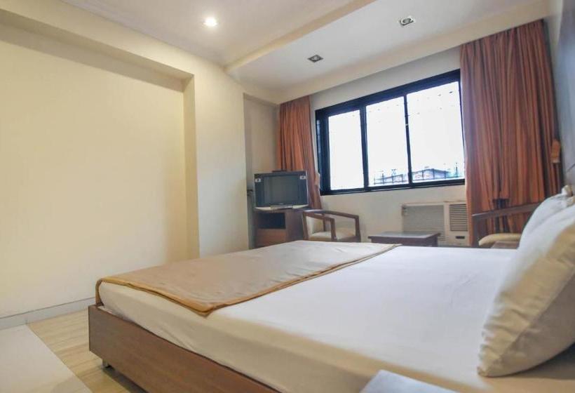 호텔 Spot On 46751 Shoreline Pure Veg