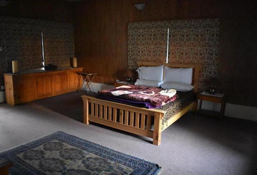 هتل Springfield Resort