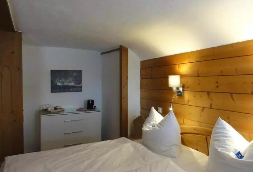 ペンション Quartier Severin