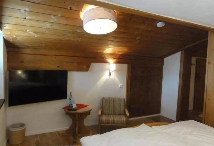 ペンション Quartier Severin