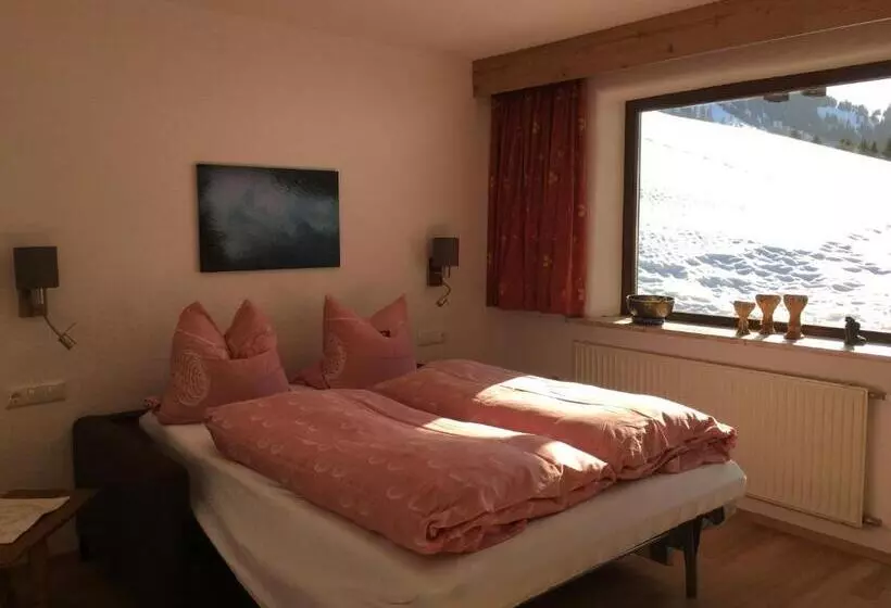 ペンション Quartier Severin