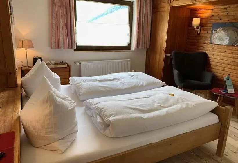 ペンション Quartier Severin