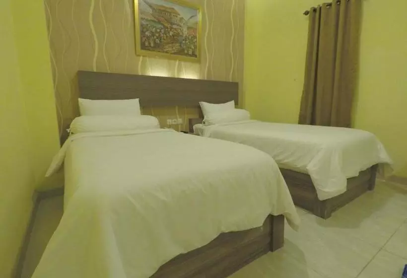 Retkeilymaja Muara Inn Ternate
