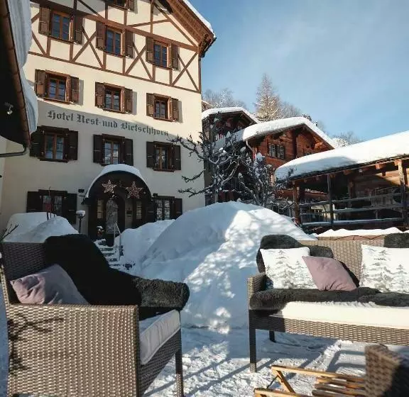 Retkeilymaja Nest  Und Bietschhorn