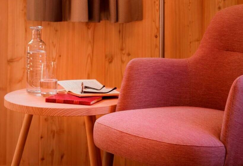 호스텔 Nest  Und Bietschhorn