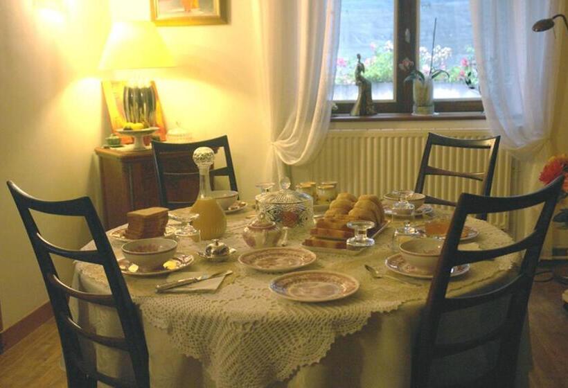 مبيت وإفطار Les Etangs De Pitié