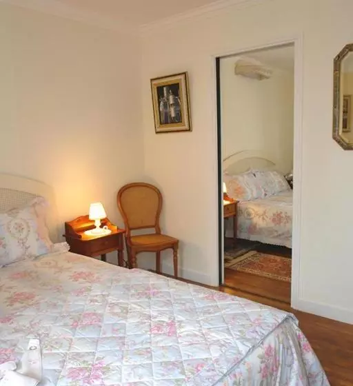 Aamiaismajoitus (B&B) Les Etangs De Pitié