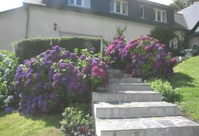 Aamiaismajoitus (B&B) Les Etangs De Pitié