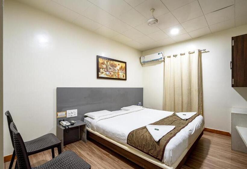 Hotel Darshan Executive