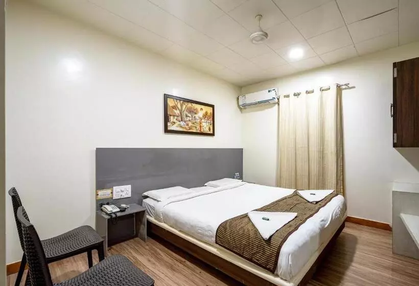 Hotelli Darshan Executive