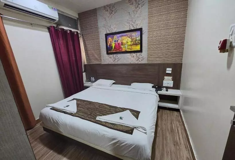 Hotelli Darshan Executive