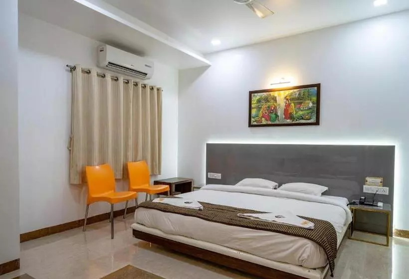 Hotelli Darshan Executive