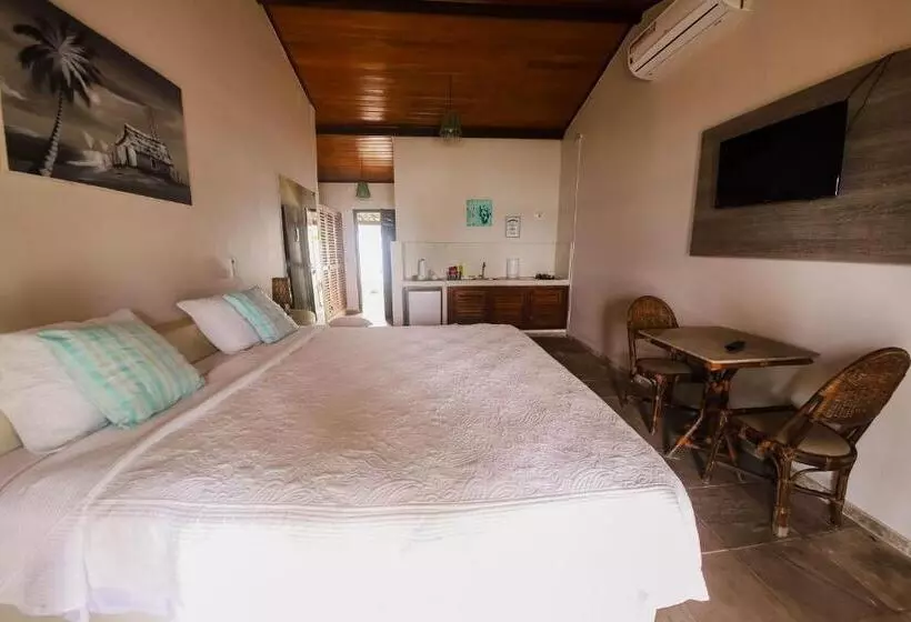 Hotelli Qavi Lagoa View