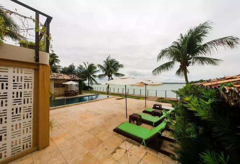 Hotelli Qavi Lagoa View