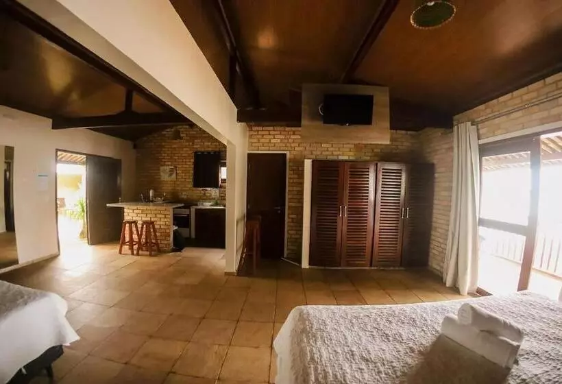 Hotelli Qavi Lagoa View