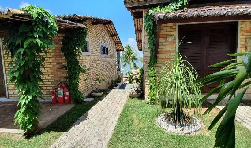 Hotelli Qavi Lagoa View