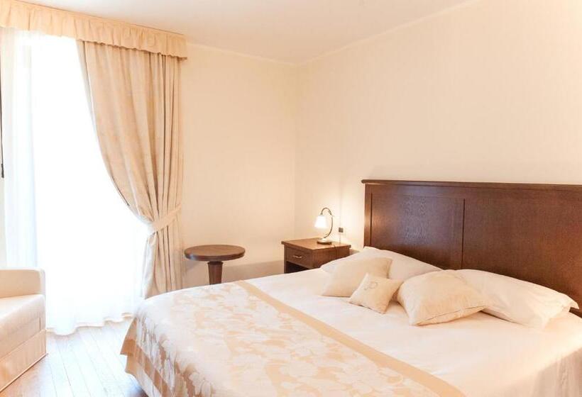 호텔 & Restaurant Pahor